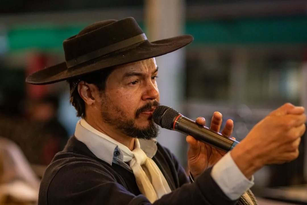 Lisandro Amaral se apresenta sexta-feira no Piquete Santa Bodega, em Cachoeirinha