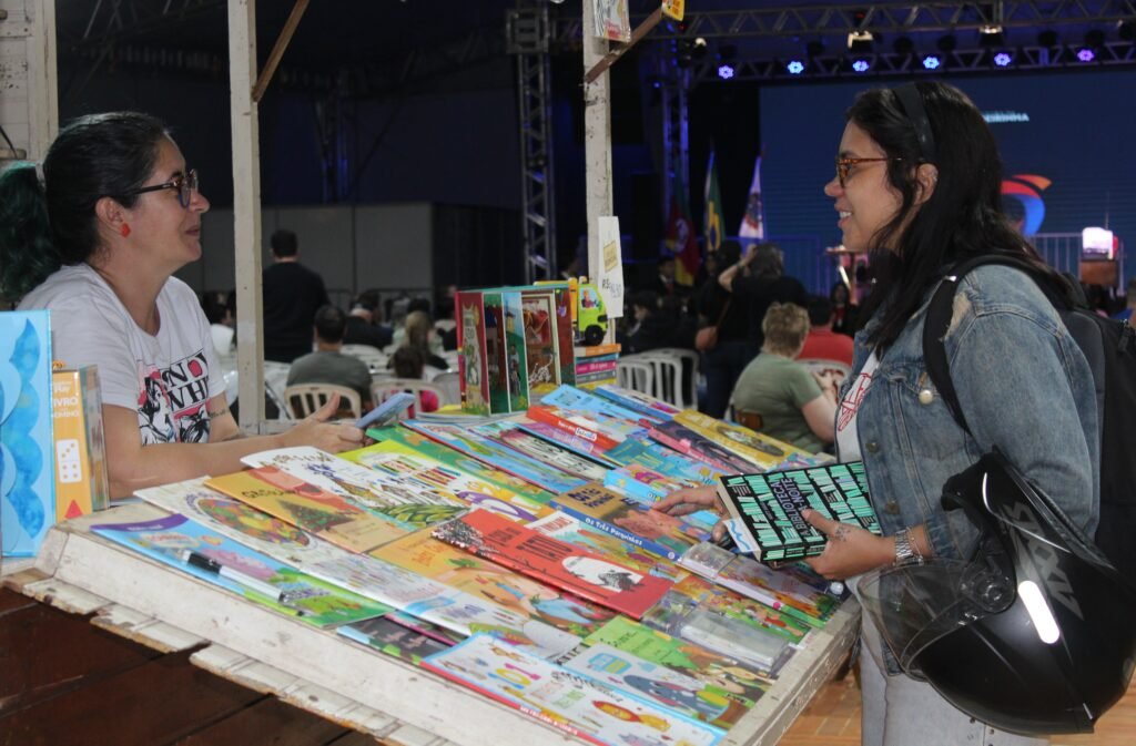 Confira a programação da Feira do Livro de Cachoeirinha para este sábado e domingo