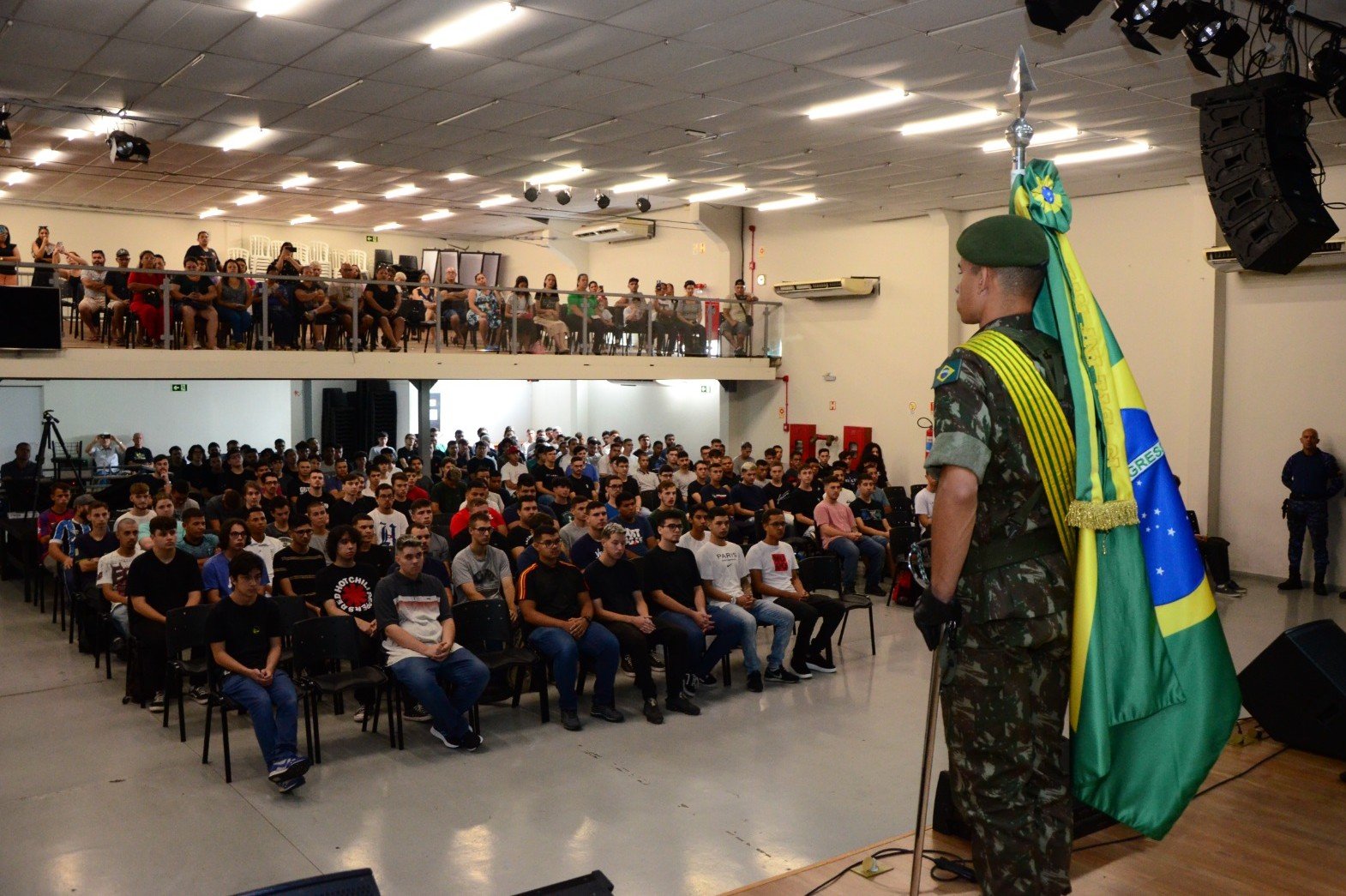 Jovens de Gravataí e Cachoeirinha devem fazer o alistamento militar até o dia 30 de junho