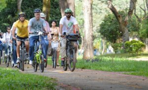 Voltado à conscientização no trânsito, passeio ciclístico é organizado em Cachoeirinha