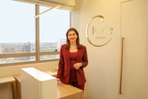 Inaugurada há cerca de dois meses, Clínica C.Lavie traz a Gravataí inovação e excelência em Medicina Estética