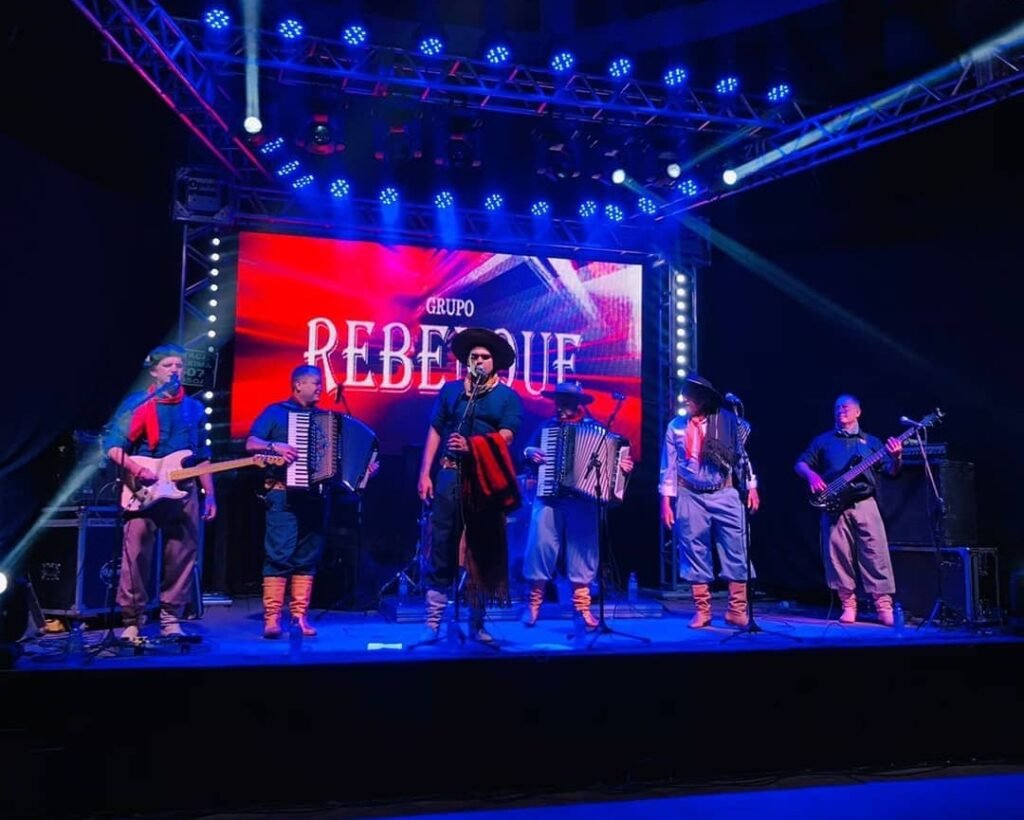 Com shows diários, Ronda Crioula de Cachoeirinha segue até sábado; confira as atrações