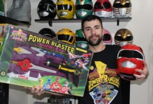 Paixão por super-heróis se tornou um propósito de vida para morador de Cachoeirinha