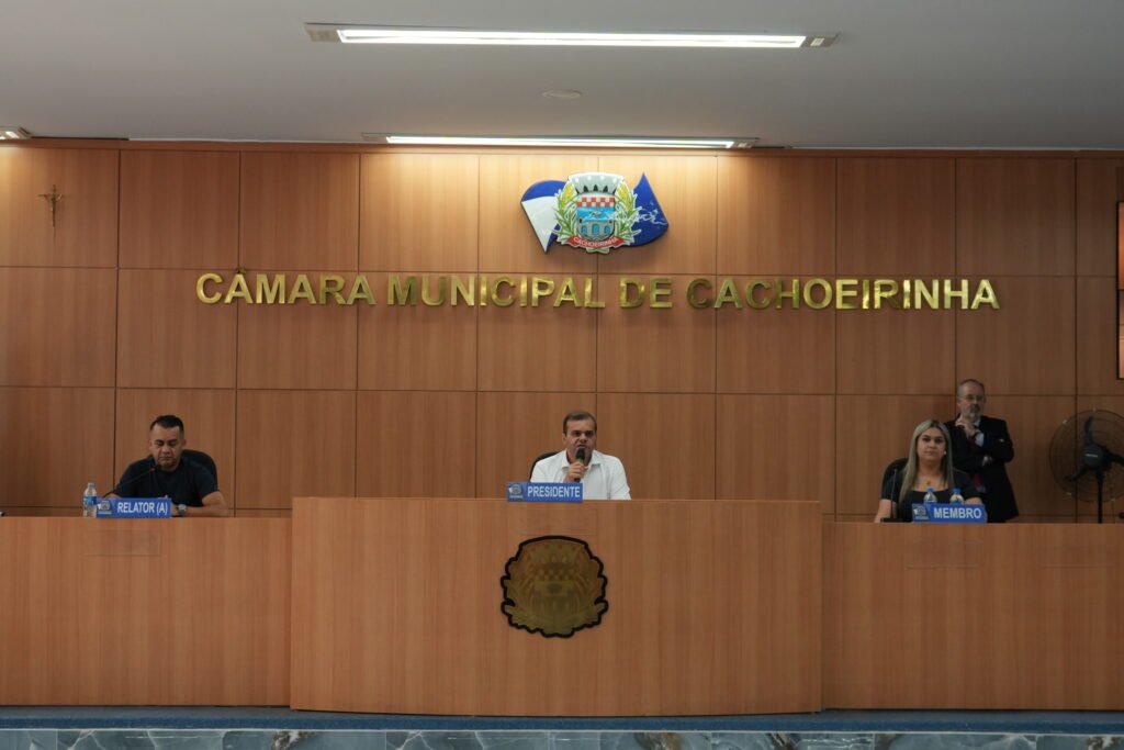 Cachoeirinha aprova prosseguimento do segundo processo de impeachment contra prefeito e vice