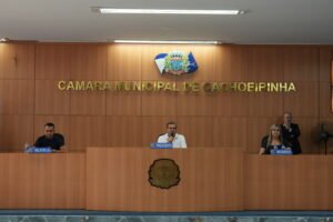 Cachoeirinha aprova prosseguimento do segundo processo de impeachment contra prefeito e vice