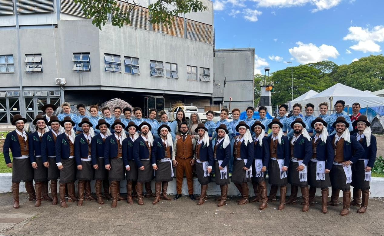 Vice-campeão do Enart nas Danças Tradicionais, CTG de Cachoeirinha também é destaque na Chula e nas modalidades literárias