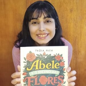 Jovem escritora e ilustradora de Cachoeirinha lançará livro no maior evento de cultura pop do Brasil