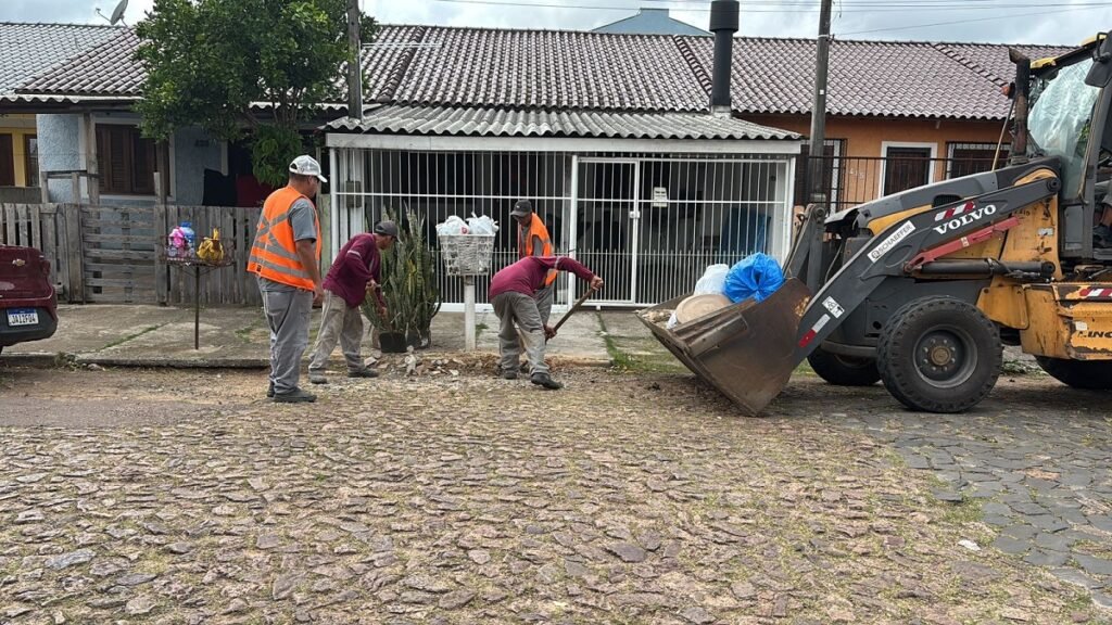 Cachoeirinha recolhe 355 toneladas de resíduos em dois dias de força-tarefa