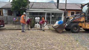 Cachoeirinha recolhe 355 toneladas de resíduos em dois dias de força-tarefa