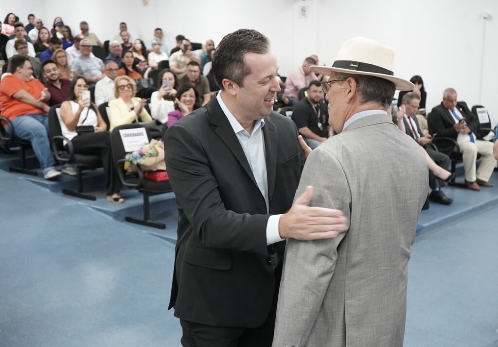 Futuro político do prefeito de Cachoeirinha e de seu vice será definido nesta sexta-feira