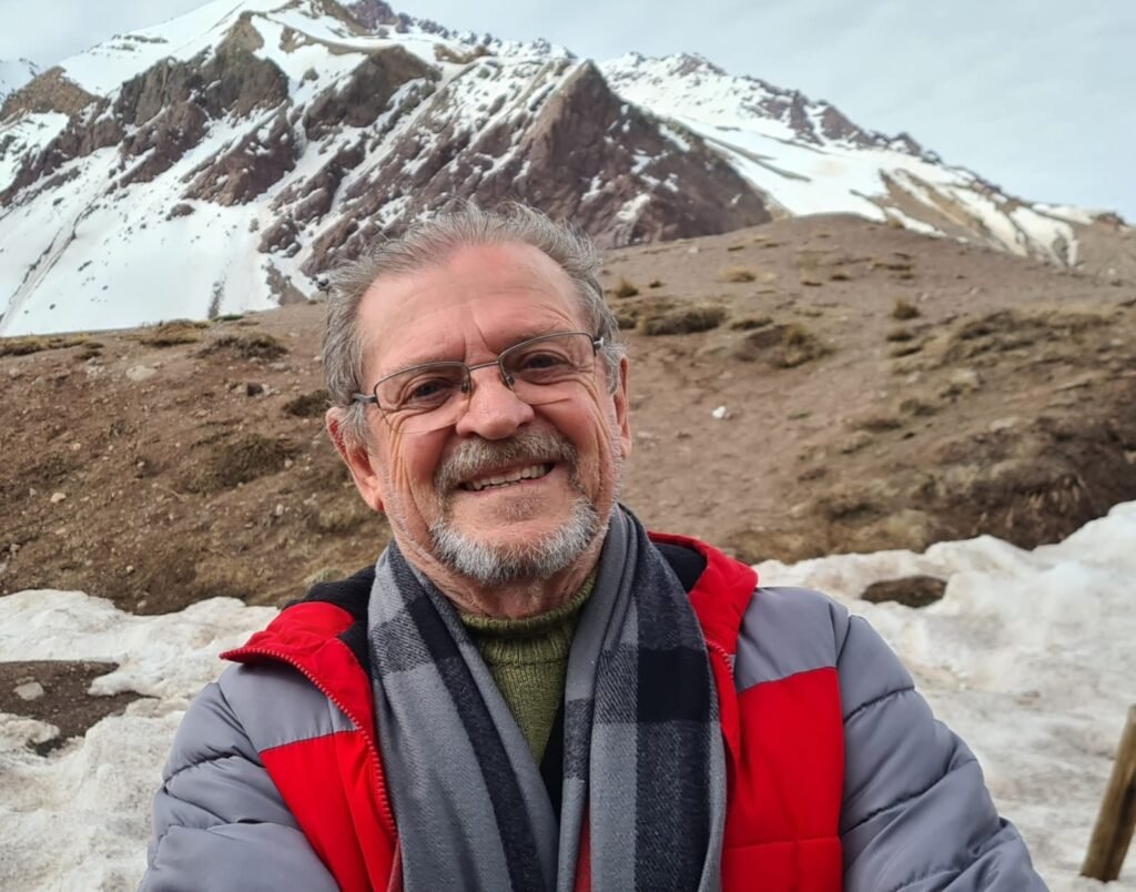 Médico lança e-book que destinará recursos da comercialização para o Banco de Alimentos de Cachoeirinha