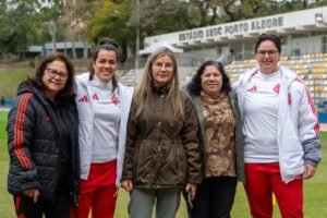 Cesuca e Inter firmam parceria para que acadêmicos de Cachoeirinha façam estágios junto ao Departamento de Futebol Feminino